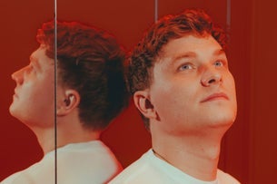 Ritual Fridays ft. Nils Hoffmann