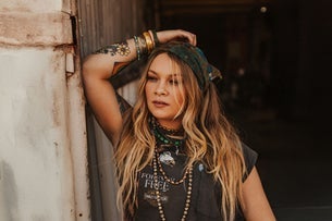 Ashland Craft: The Dive Bar Beauty Queen Tour