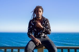 Shwayze with JARV