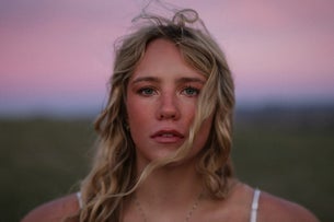 AVERY ANNA - LET GO LETTERS TOUR