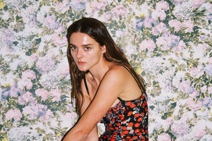 Charlotte Lawrence - SOMEWHERE TOUR