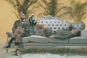 MAU Y RICKY - Hotel Caracas US Tour