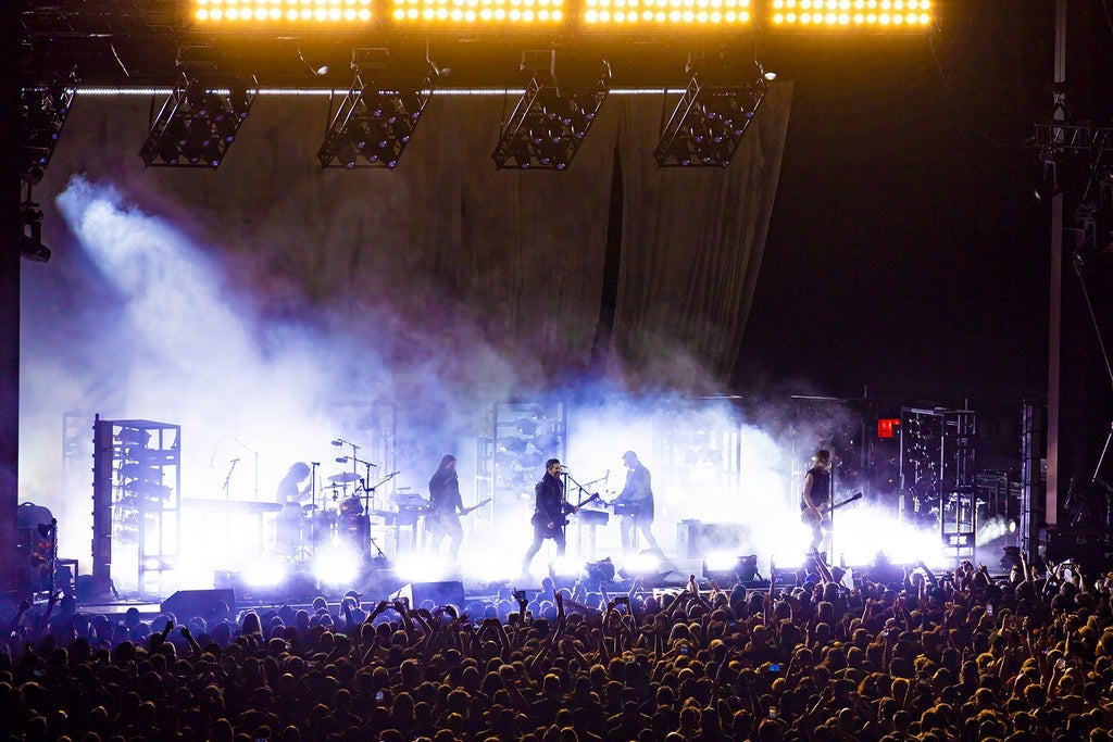 Nine Inch Nails - Peel It Back Tour 2026