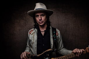Ian Moore with Matt Hopper & The Roman Candles