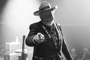 Robert Earl Keen @ Rialto Theatre