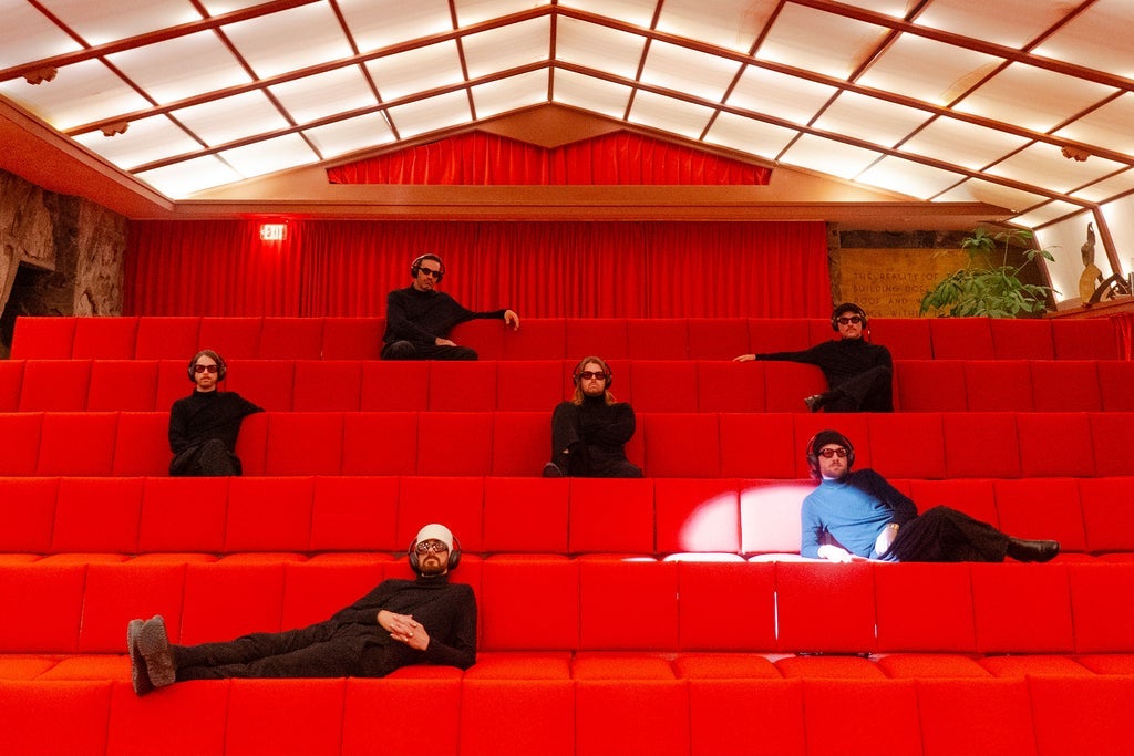 LEISURE - WELCOME TO THE MOOD TOUR