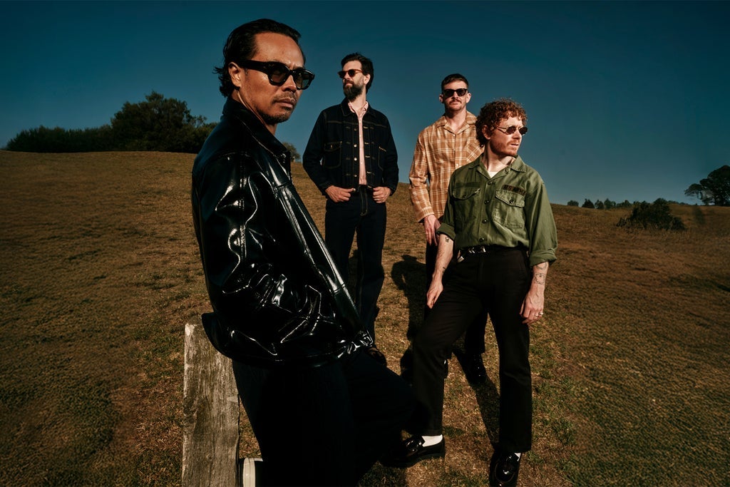 The Temper Trap Live