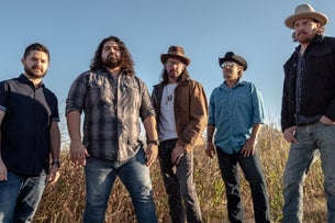 Micky & The Motorcars w/ Santa Poco