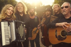 Robert Plant's Saving Grace feat. Suzi Dian