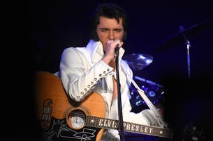 Showroom Internationale presents ELVIS: in person"