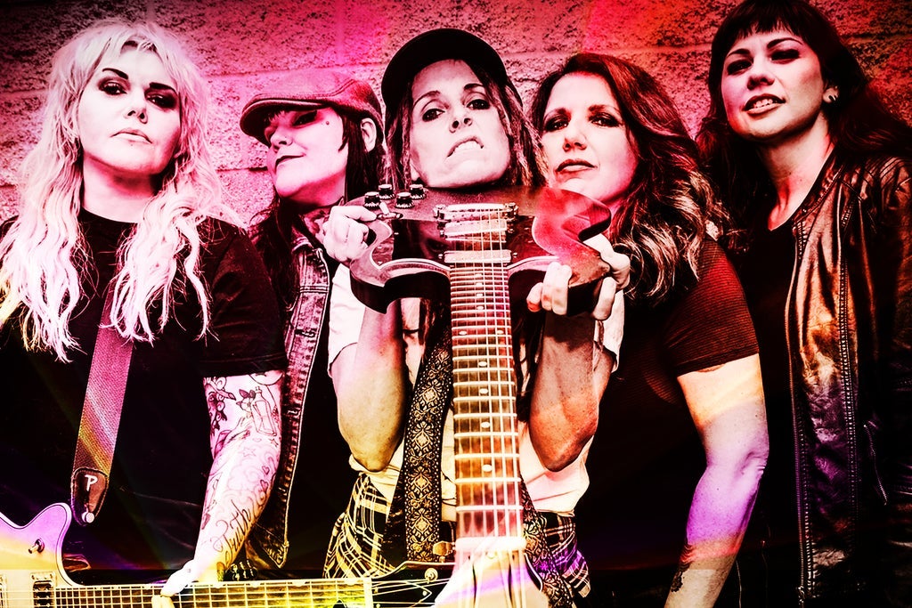 Hell's Belles, Girls N' Roses