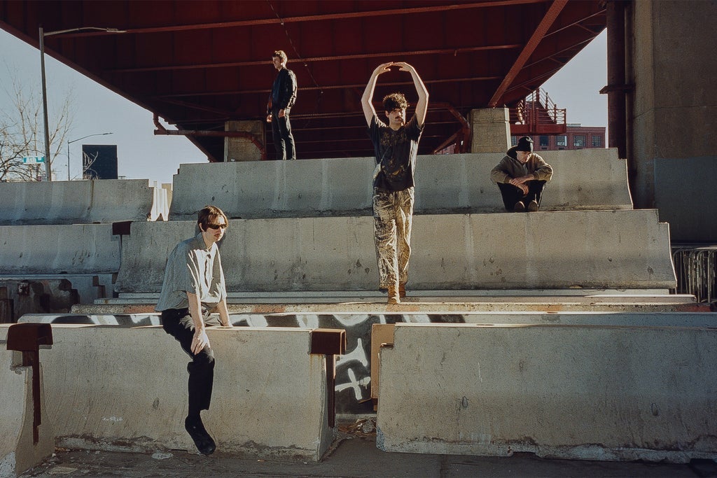 Model/Actriz with Agriculture