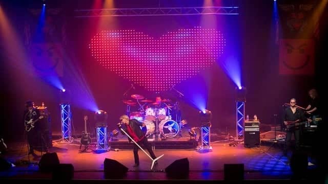 Cross Road: The Bon Jovi live experience