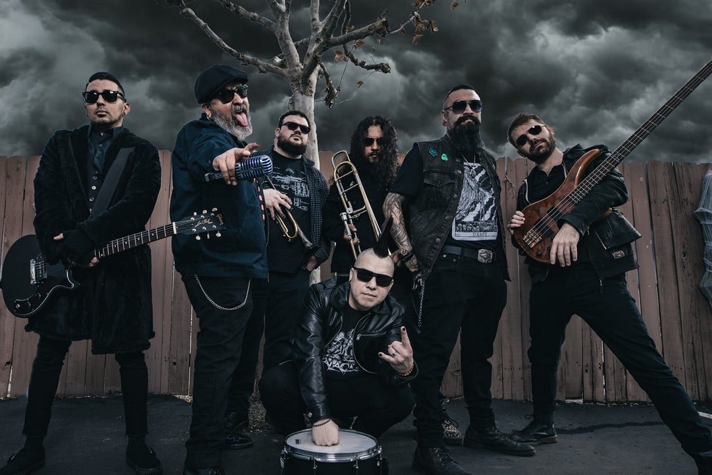 8 Kalacas, Out Of Control Army, la muerte, River Ratts, The Steadians