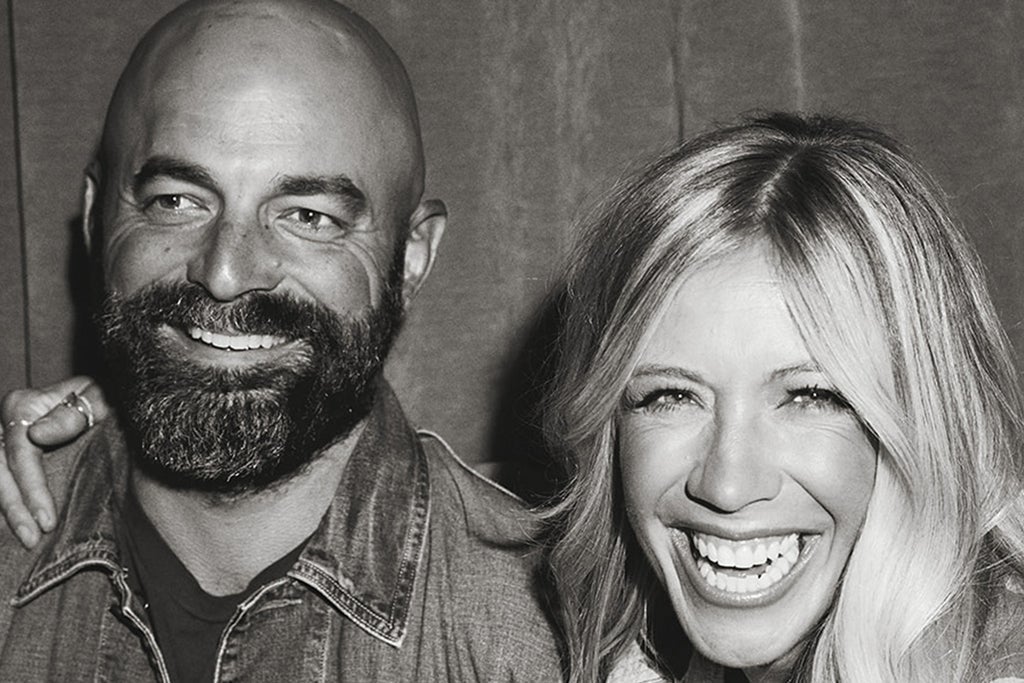 Drew & Ellie Holcomb - NEVER GONNA LET YOU GO TOUR