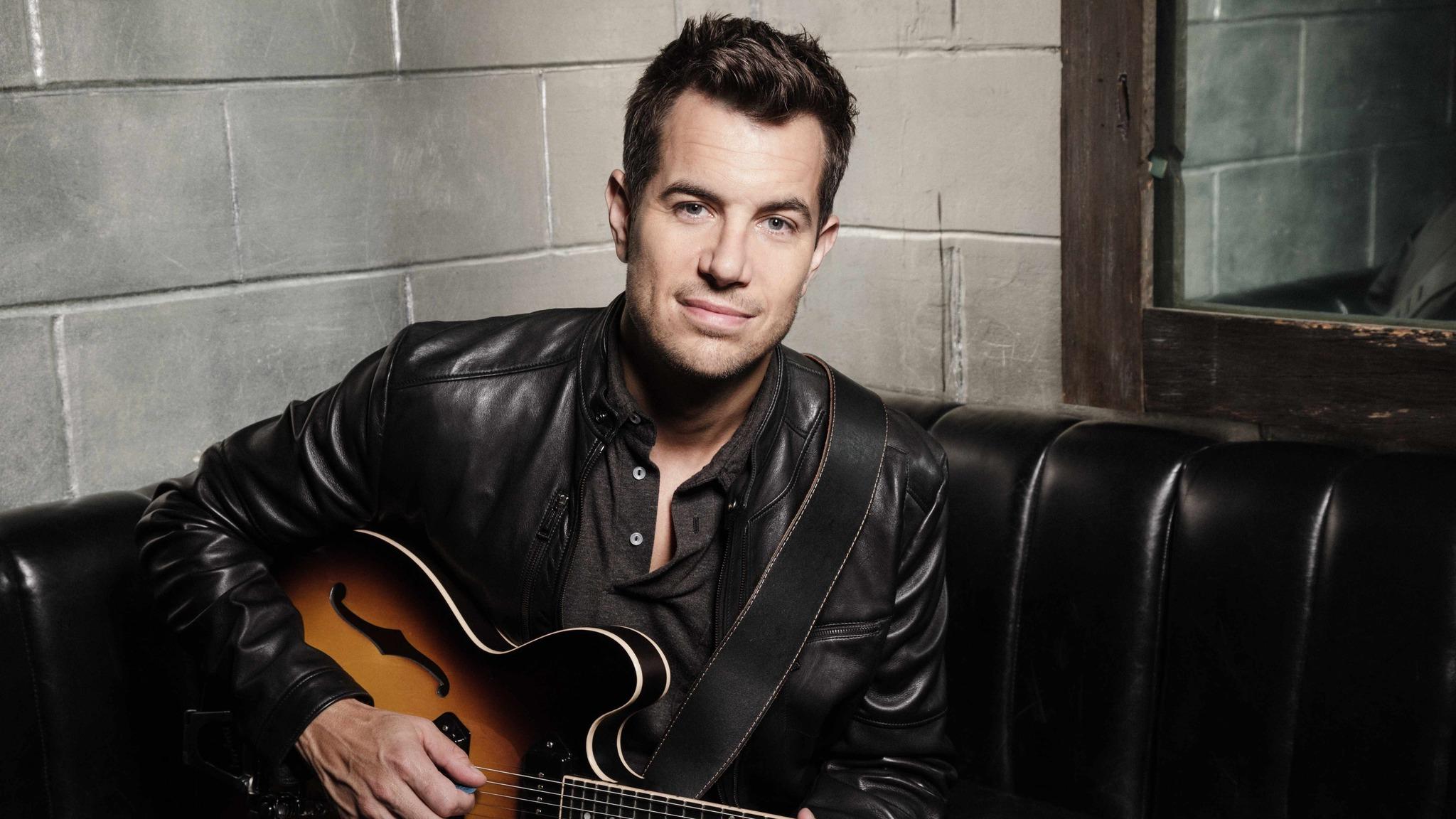 Nick Hexum