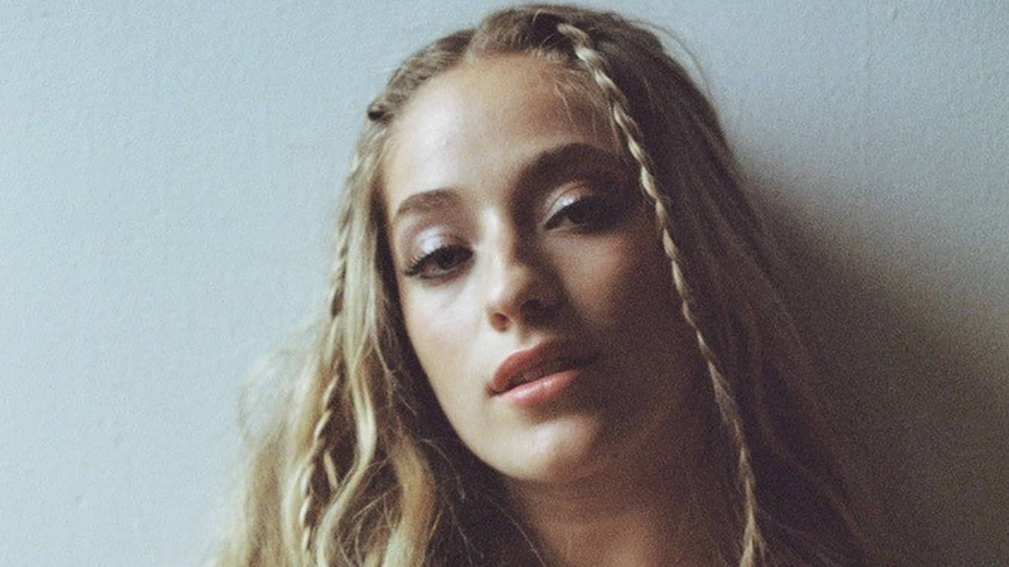 Brynn Cartelli