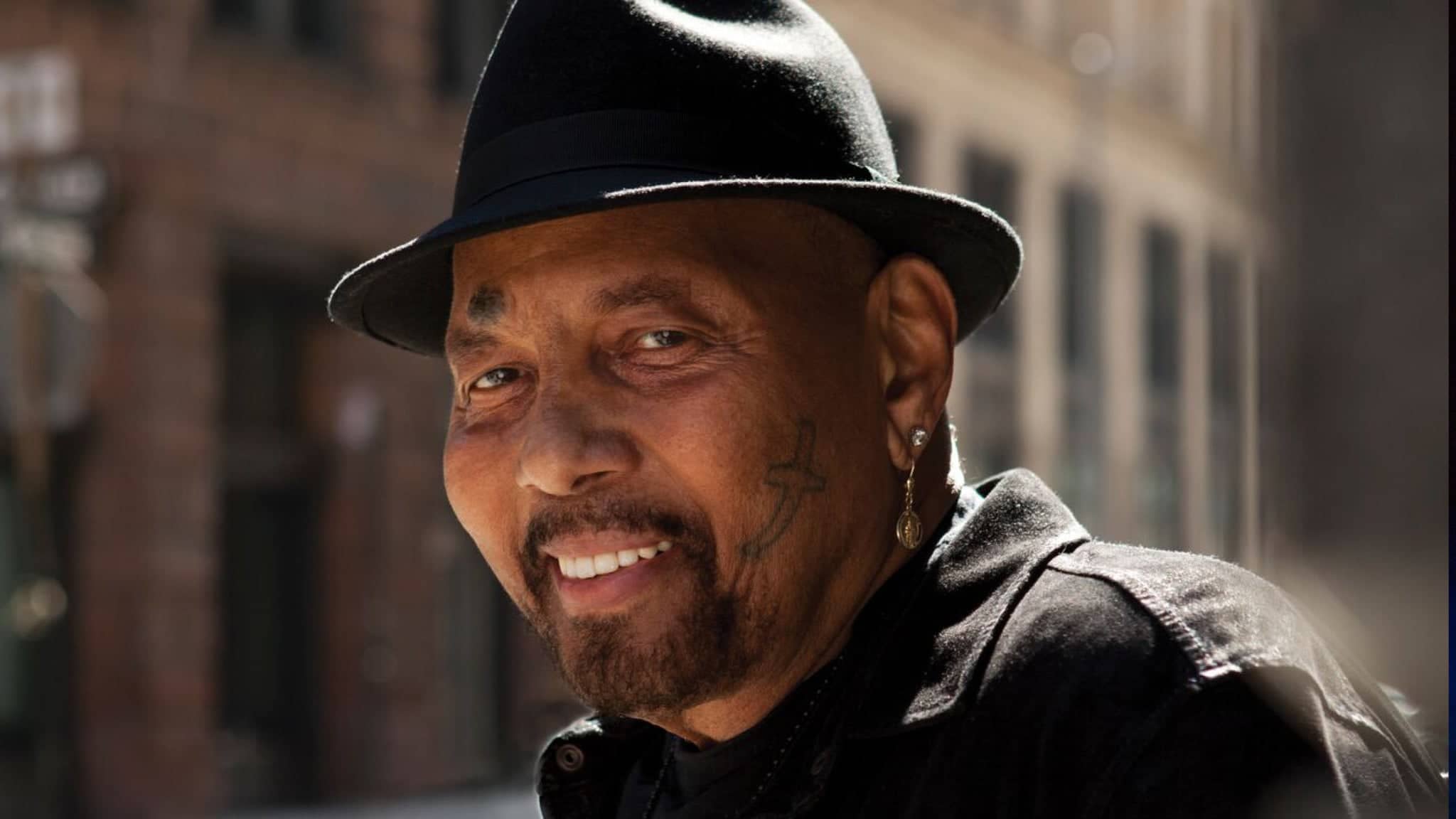 Aaron Neville